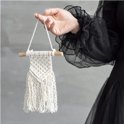 Mini Macrame Wall Hanging – Handwoven Cotton Nordic Boho Tapestry (Creamy White)